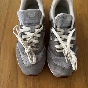 New Balance Gray Sneakers